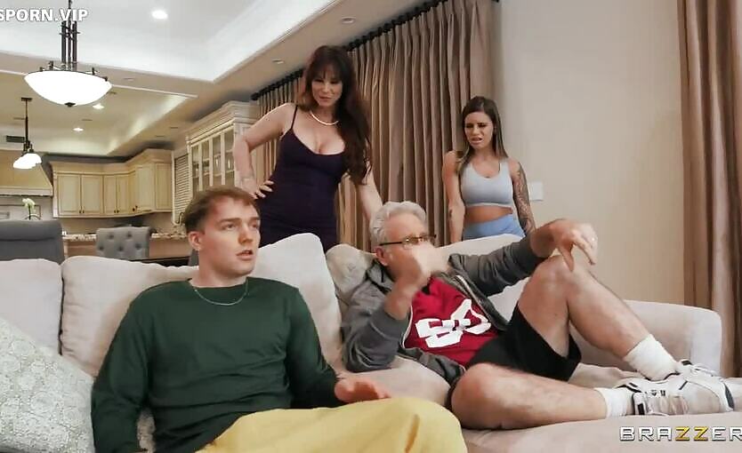 Brazzers porn - Fucked by gamer girl and stepmom