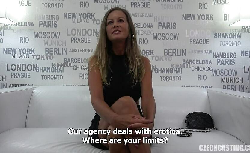 Czech Casting - Hot Gold Age Milf Karolina 6124